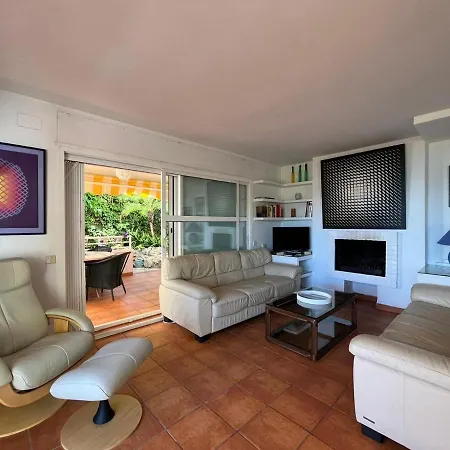 Casa Marimar La Mora *